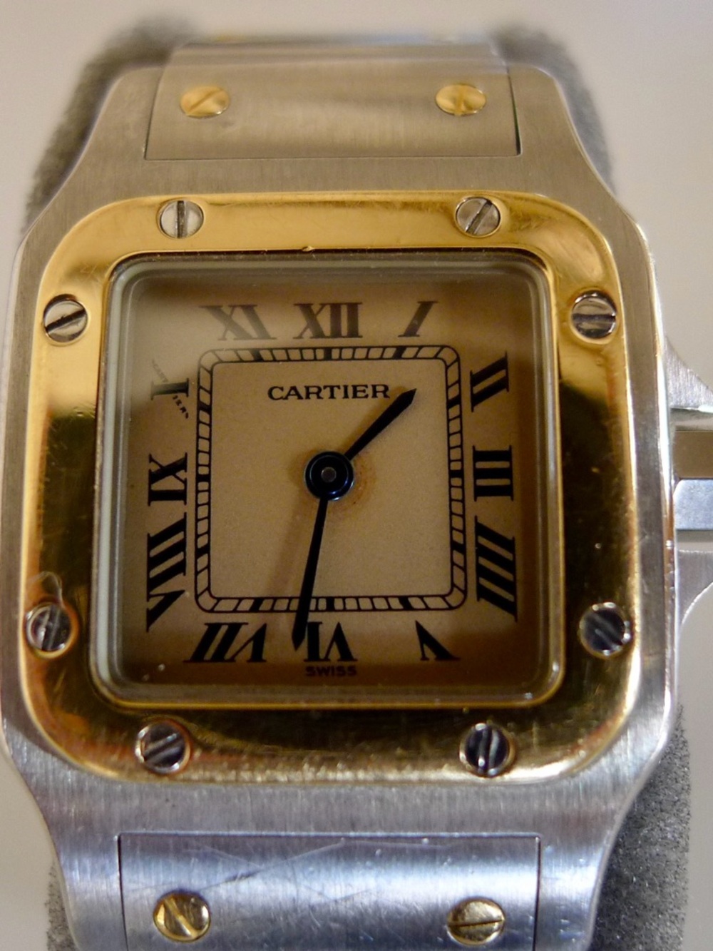 Cartier Santos De Carti 18K Gold / Steel Curve Quartz Creme Roman Dial 24mm